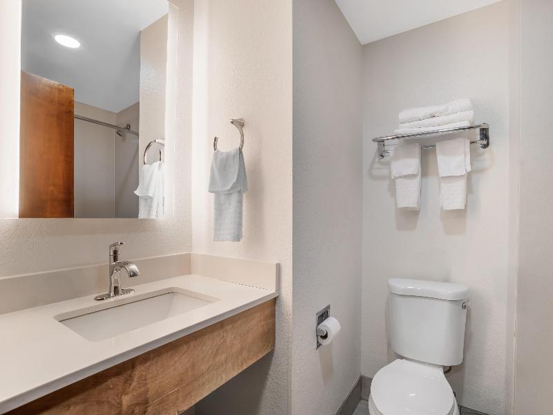 Best Western Statesville Inn image