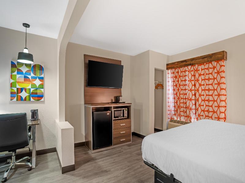 Best Western Statesville Inn image