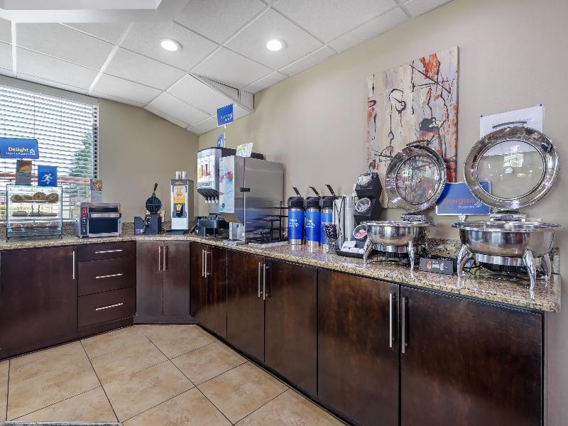 Best Western Lumberton image