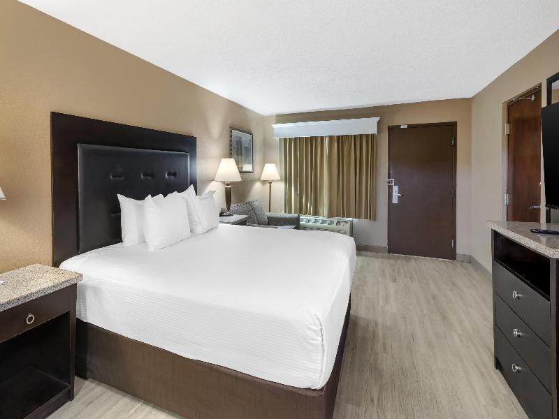 Best Western Lumberton image