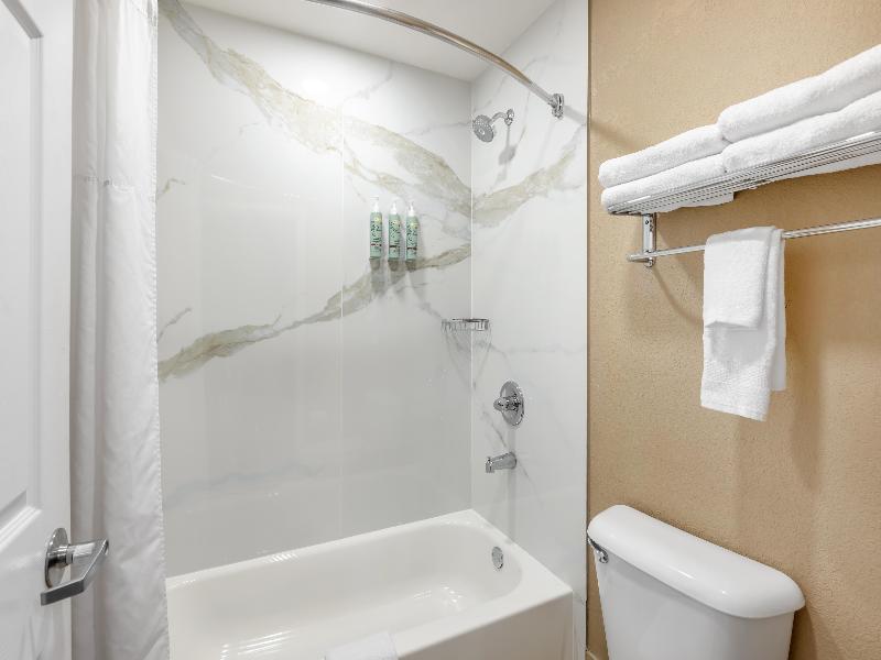 Best Western Lumberton image