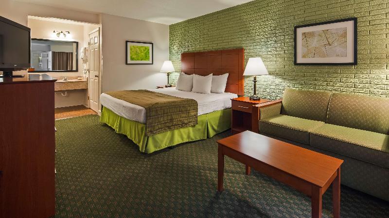 Best Western Hendersonville Inn