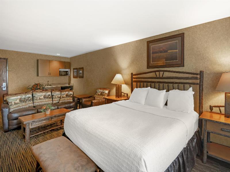 Best Western Plus Kelly Inn & Suites image