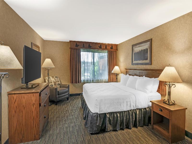 Best Western Plus Kelly Inn & Suites image