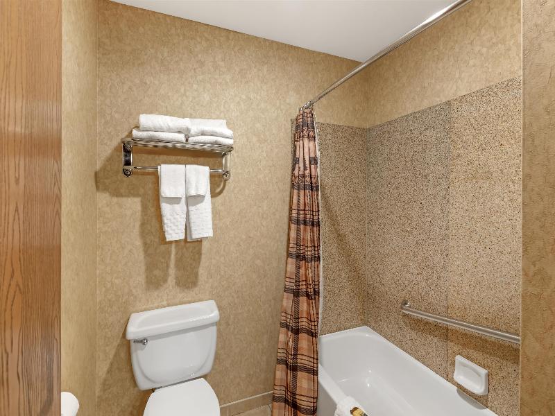 Best Western Plus Kelly Inn & Suites image