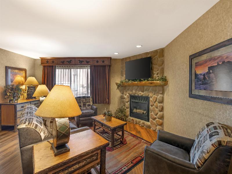 Best Western Plus Kelly Inn & Suites image