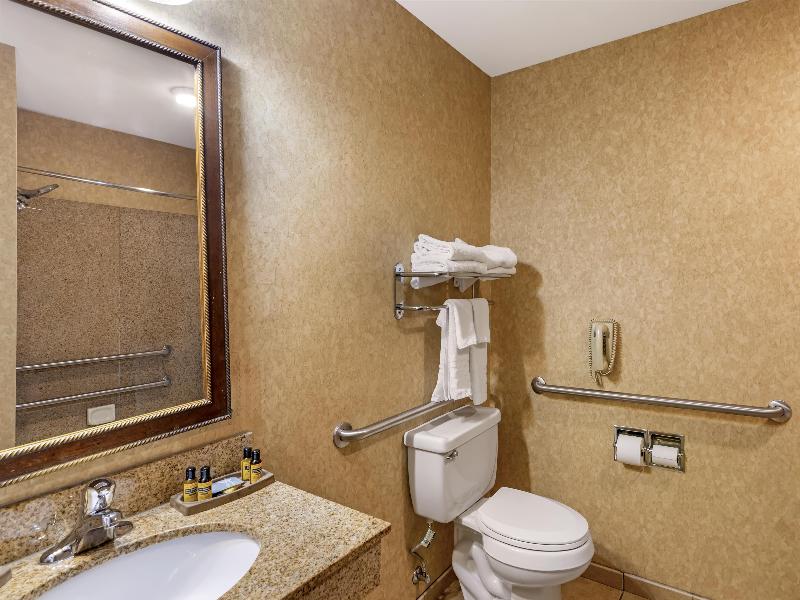 Best Western Plus Kelly Inn & Suites image