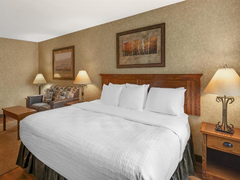 Best Western Plus Kelly Inn & Suites image