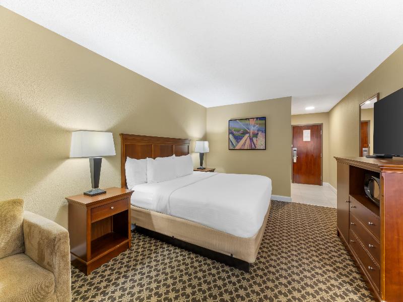 TRIPLE KING BED NON SMOKING — photo 4