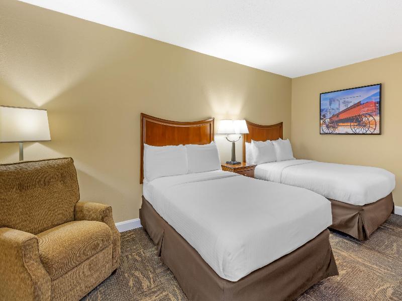 DOUBLE Accessible Two Double beds — photo 6
