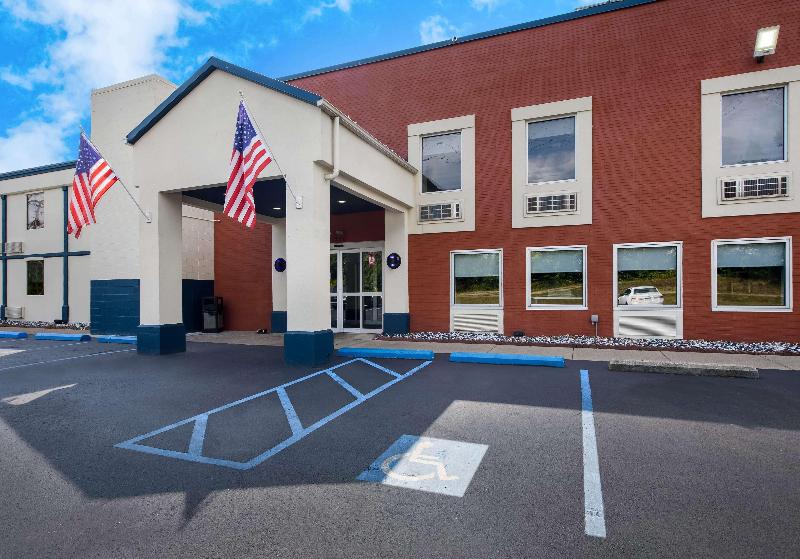 Best Western Adena Inn image