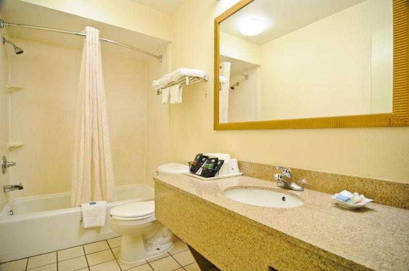 Best Western Adena Inn image