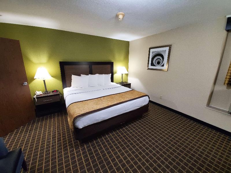 Best Western Adena Inn image