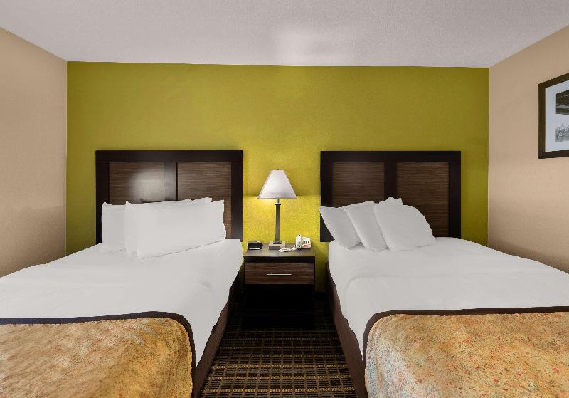 Best Western Adena Inn image