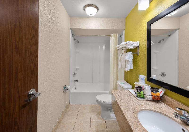 Best Western Adena Inn image