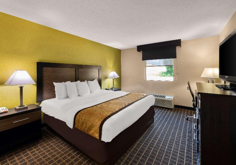 Best Western Adena Inn image