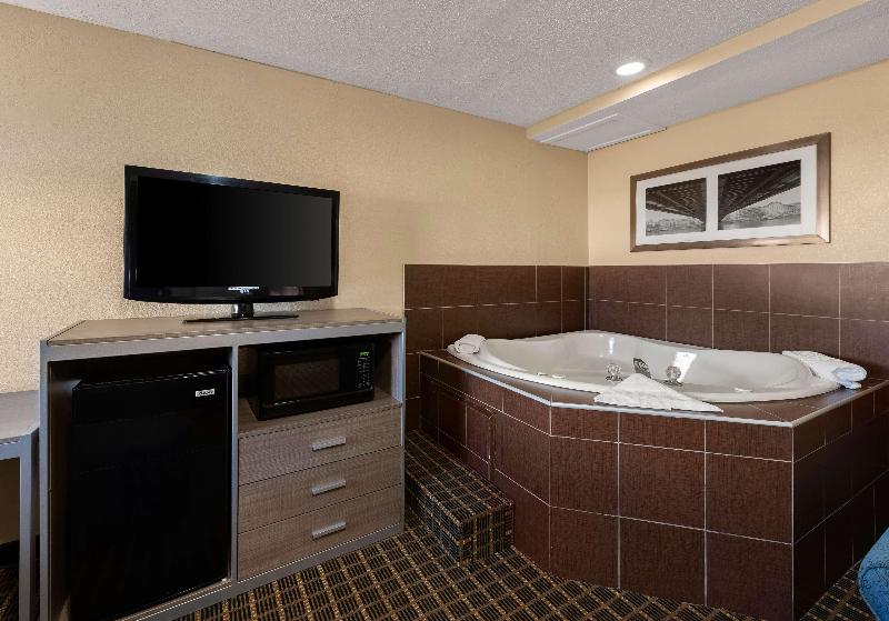 Best Western Adena Inn image