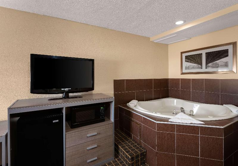 Best Western Adena Inn image