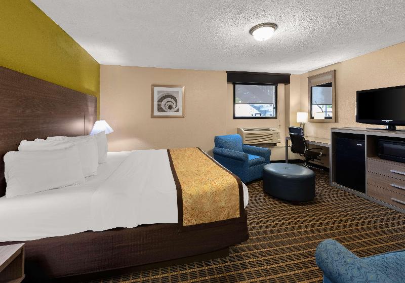 Best Western Adena Inn image
