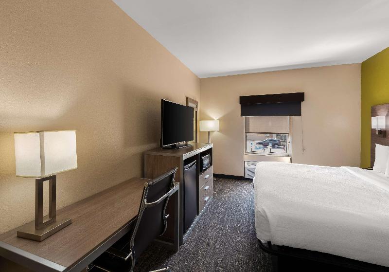 Best Western Adena Inn image