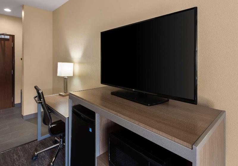 Best Western Adena Inn image
