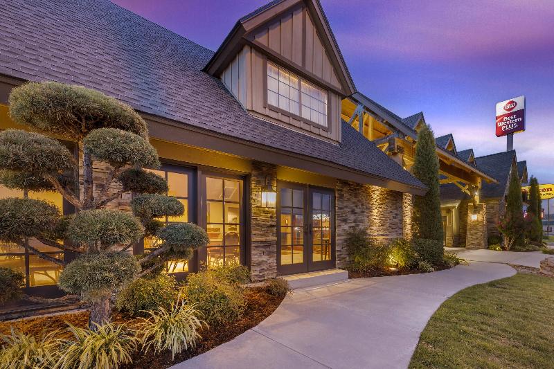 Best Western Plus Weatherford image