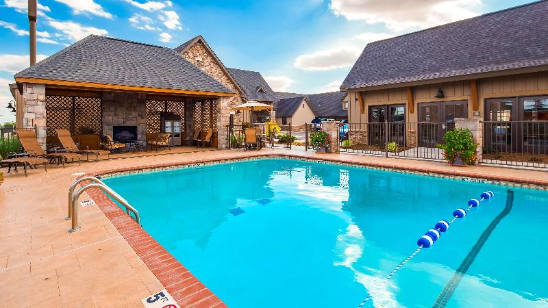 Best Western Plus Weatherford image