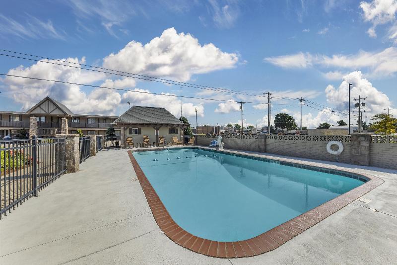Best Western Plus Weatherford image