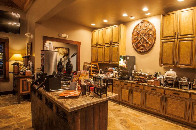 Best Western Plus Weatherford image