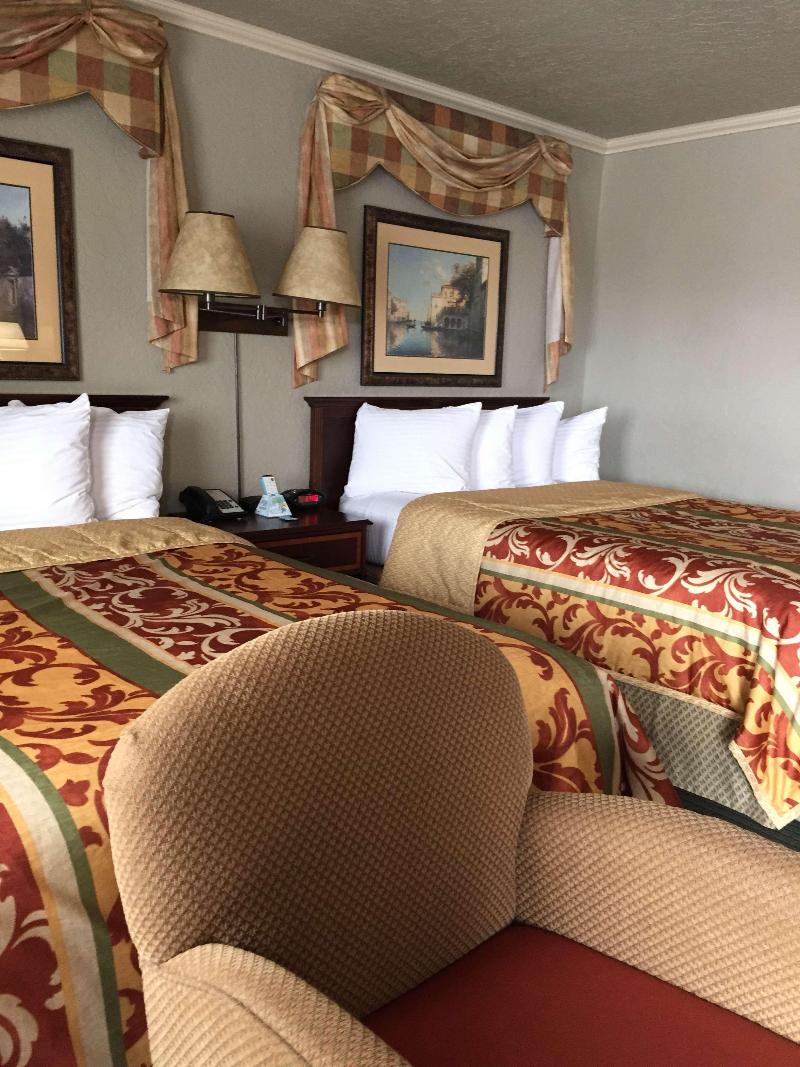 Best Western Plus Weatherford image