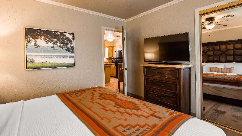 Best Western Plus Weatherford image