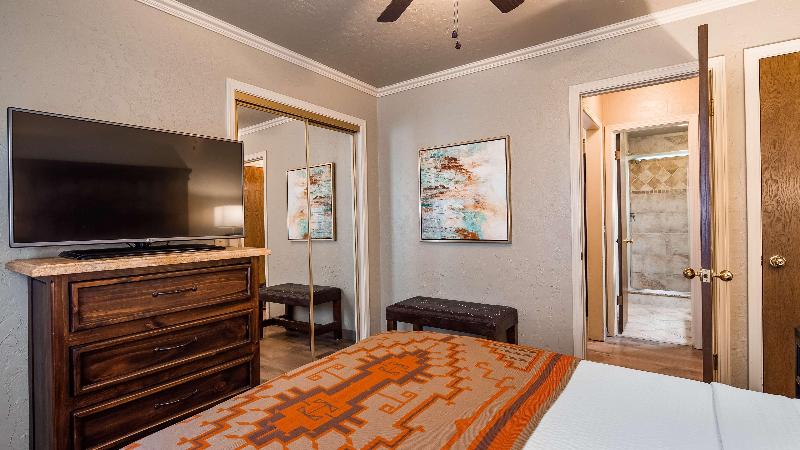 Best Western Plus Weatherford image