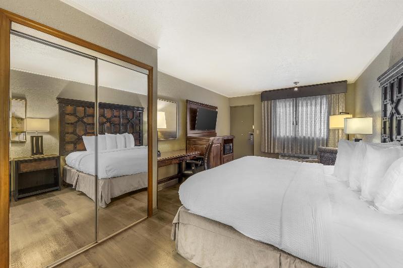 Best Western Plus Weatherford image