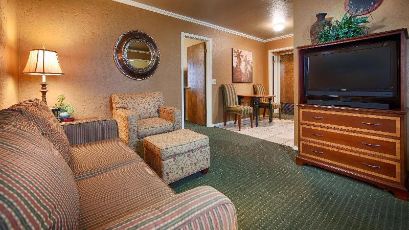 Best Western Plus Weatherford image