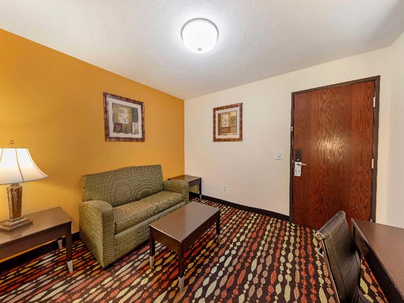 Best Western Greentree Inn & Suites image