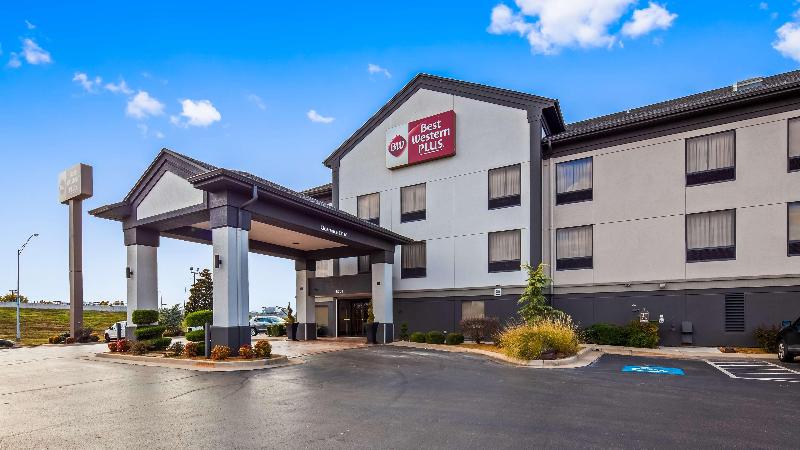 Best Western Plus Midwest City Inn AND Suites