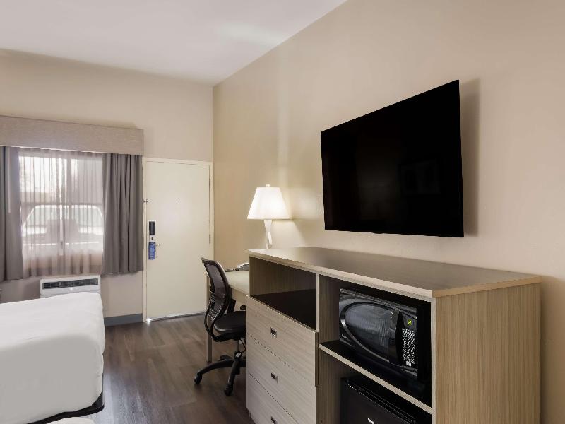 Best Western New Oregon image
