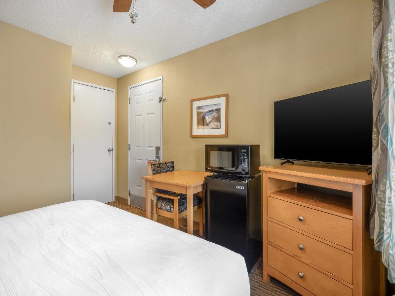 Best Western Plus Ocean View Resort image
