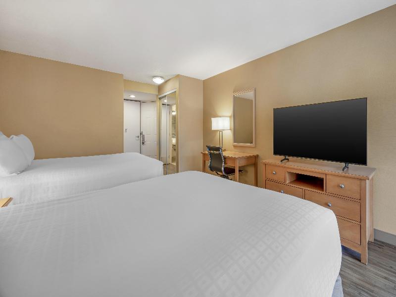 Best Western Plus Ocean View Resort image