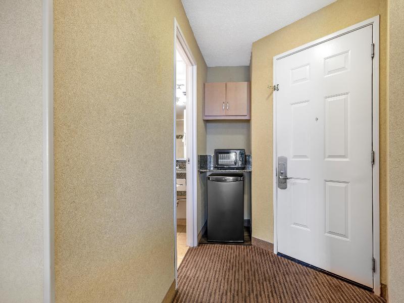 Best Western Plus Ocean View Resort image