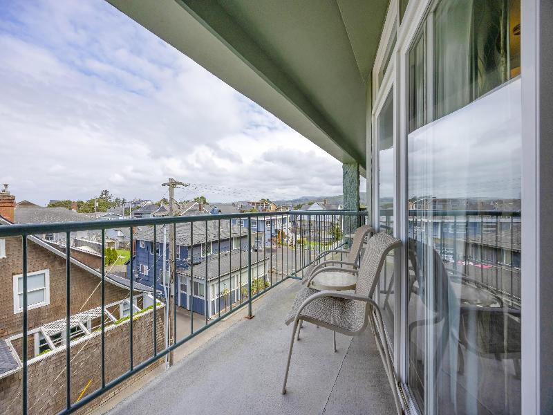 Best Western Plus Ocean View Resort image