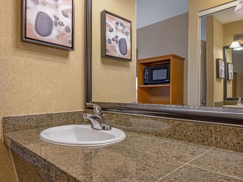 Best Western Plus Ocean View Resort image