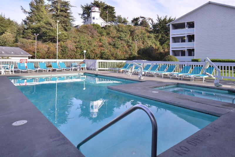 Beachfront Inn image