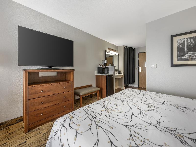 Best Western Plus Columbia River Inn image
