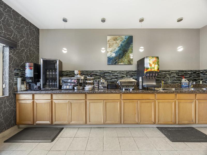 Best Western Newberg Inn image