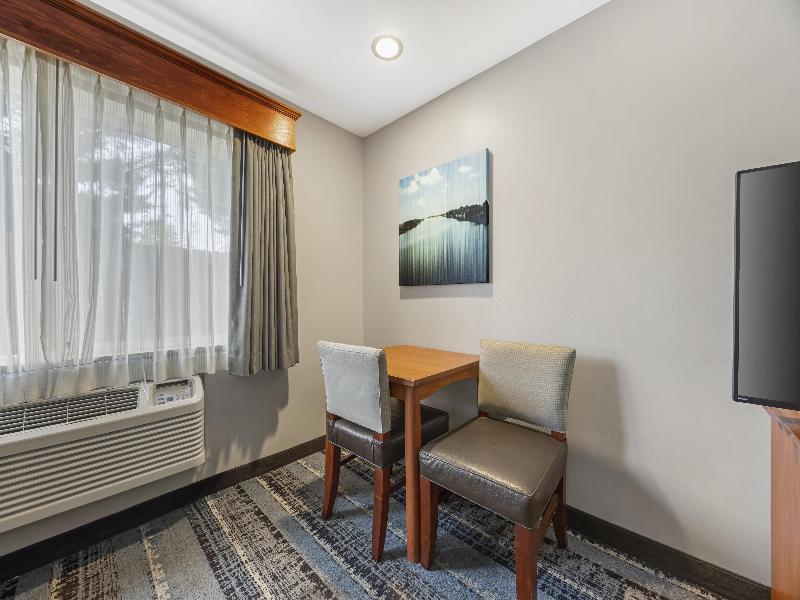 Best Western Newberg Inn image