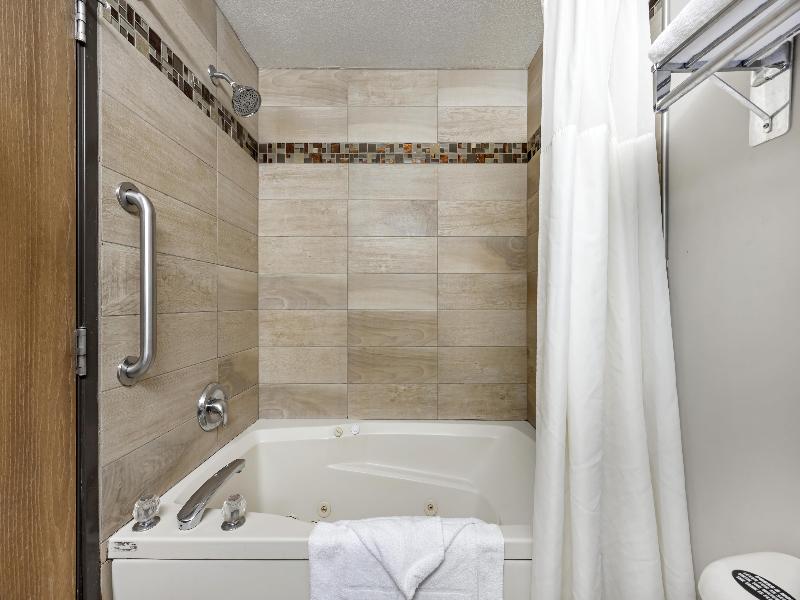 Best Western Newberg Inn image