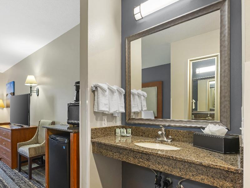 Best Western Newberg Inn image