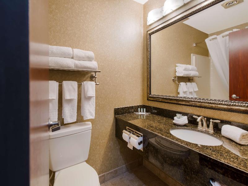 Best Western University Inn & Suites image