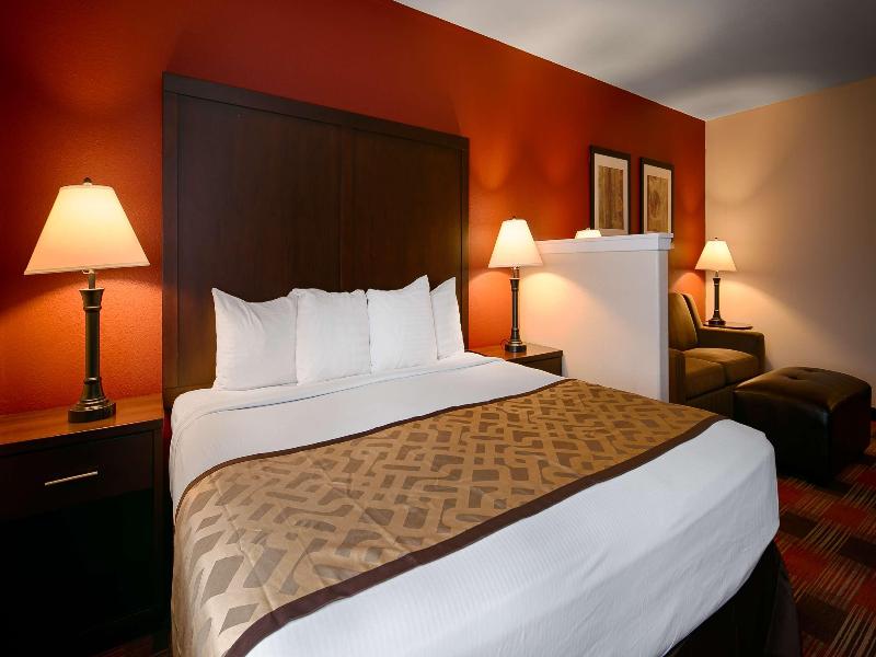 Best Western Dallas Inn & Suites image